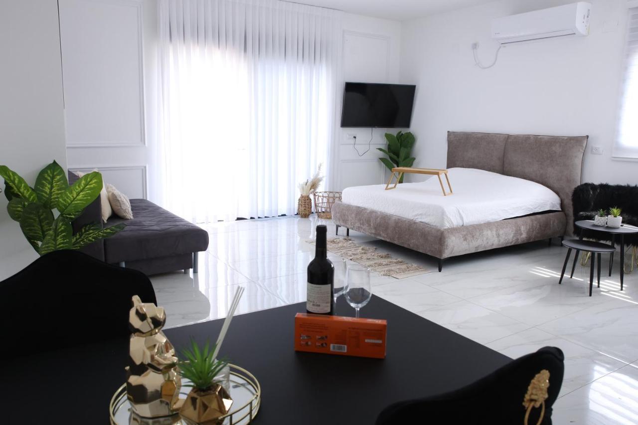 סוויטות נוף שקיעה Hotel Peqi'in Hadasha Екстериор снимка